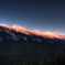 輝く山