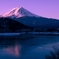 富士の夜明け