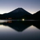 本栖湖の逆さ富士初日の出前