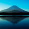 精進湖の夜明け