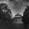 月夜に佇む城