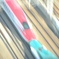 緑と赤の新幹線