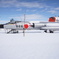 雪と青空と戦闘機と