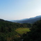 山間の朝