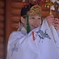 笑顔の巫女さん