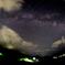 雲の晴れ間より天の川を望む