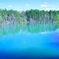 青い池と青空で真っ青