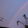 窓から見えた虹
