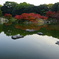 湖面と紅葉