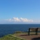 海の向こう