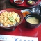 雲丹丼