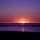 穏やかな日本海に溶ける夕陽２
