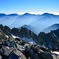 朝靄と八ツ峰