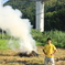 野焼きと青年