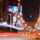 夜の街に煌めく光