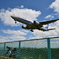 飛行機とロードバイク