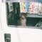 銀行の駐車場にて２