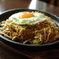 目玉焼きのせ焼きそば