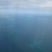 飛行機・雲と海