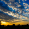 雲多き夕暮れ..