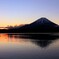 富士の裾野で雲燃ゆる