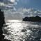陽ざし強し焼ける海