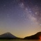 2017年富士山と天の川1