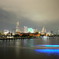 夜の横浜曇り空