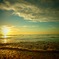 夕景の海