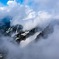 雲の晴れ間から 美しい山々