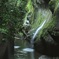 由布川渓谷の流れ