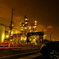 赤く燃える工場夜景２