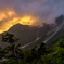 大山の朝焼
