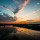 川の夕景