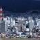 筆山より　青空と曇り空
