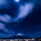 月夜に照らされて