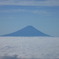 雲海に浮かぶ富士