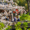 桜の向こうは・・・