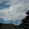 空までの道