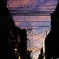 夕に染まる虎屋横丁