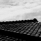 瓦 
