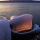 朝日の飛沫氷