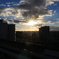 早めの夕日　シルエット