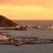 夕日に染まる森戸海岸