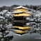 雪化粧の金閣寺