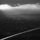 ダークな光景