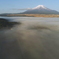 ドローン空撮「雲上の富士」