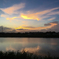 川と夕焼け
