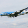 「曇り」ANA A380-841 JA381A Landing 