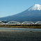 新幹線の車窓から見た富士山